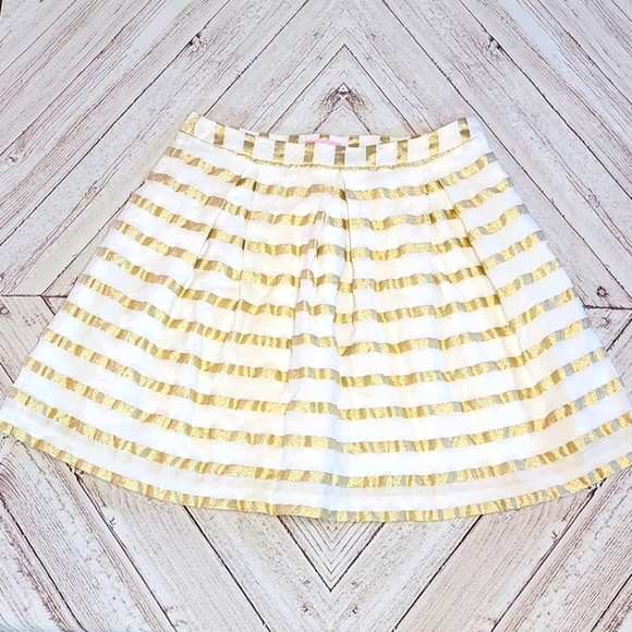 Lilly Pulitzer Dresses & Skirts - EUC Lilly Pulitzer 8 Women's Gold Metallic Skirt